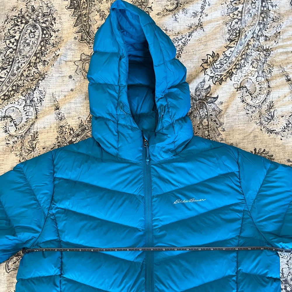 Women’s Eddie Bauer Down Jacket XL New w/o tags